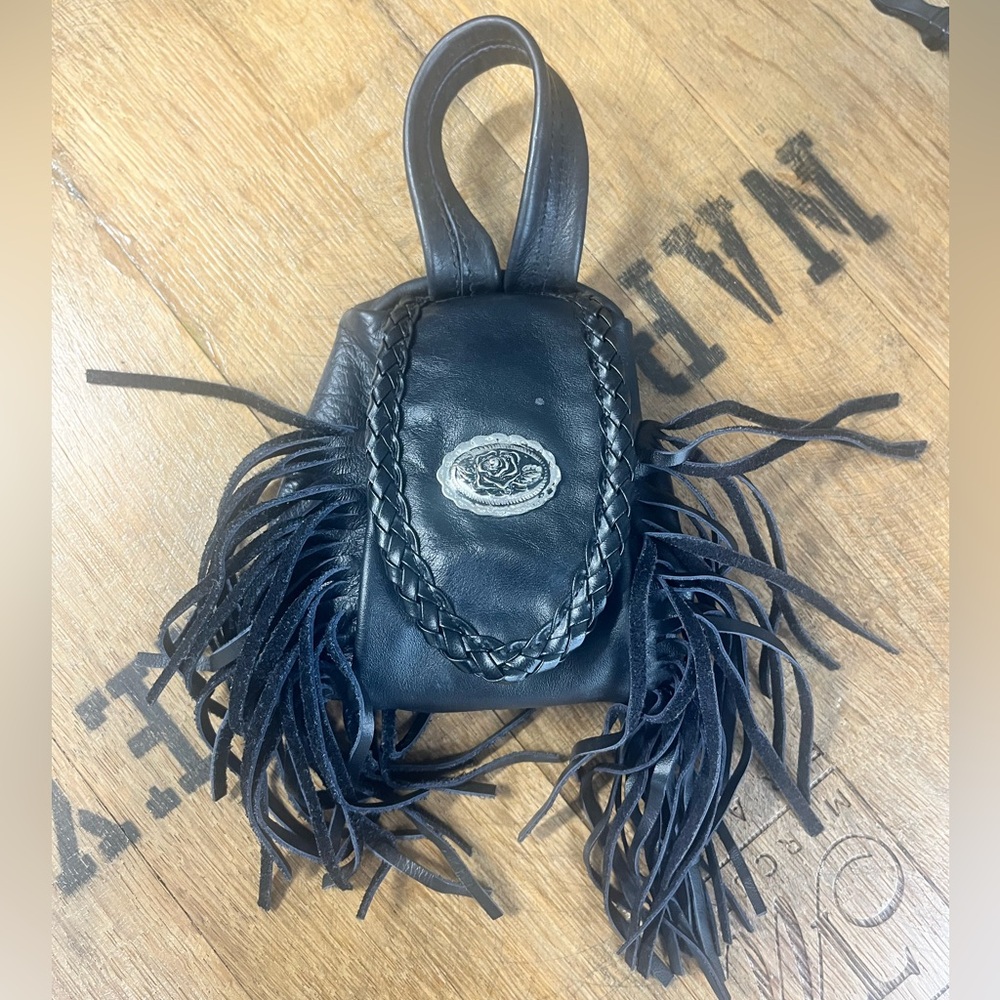 Leather saddlebag purse. Good used condition.